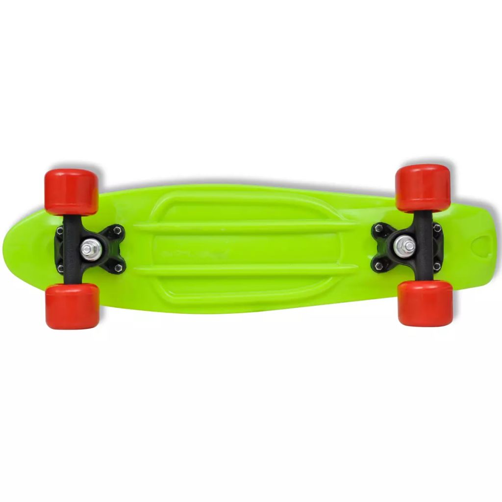 Retro-Skateboard mit grünem Deck und roten Rollen 6,1"